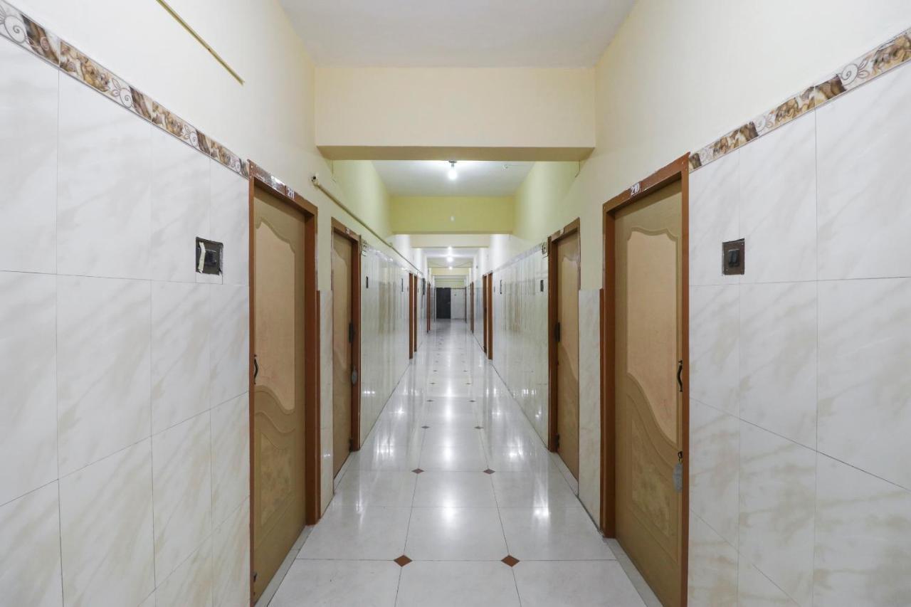 Oyo 45895 Hotel Blue Nile Ченай Екстериор снимка