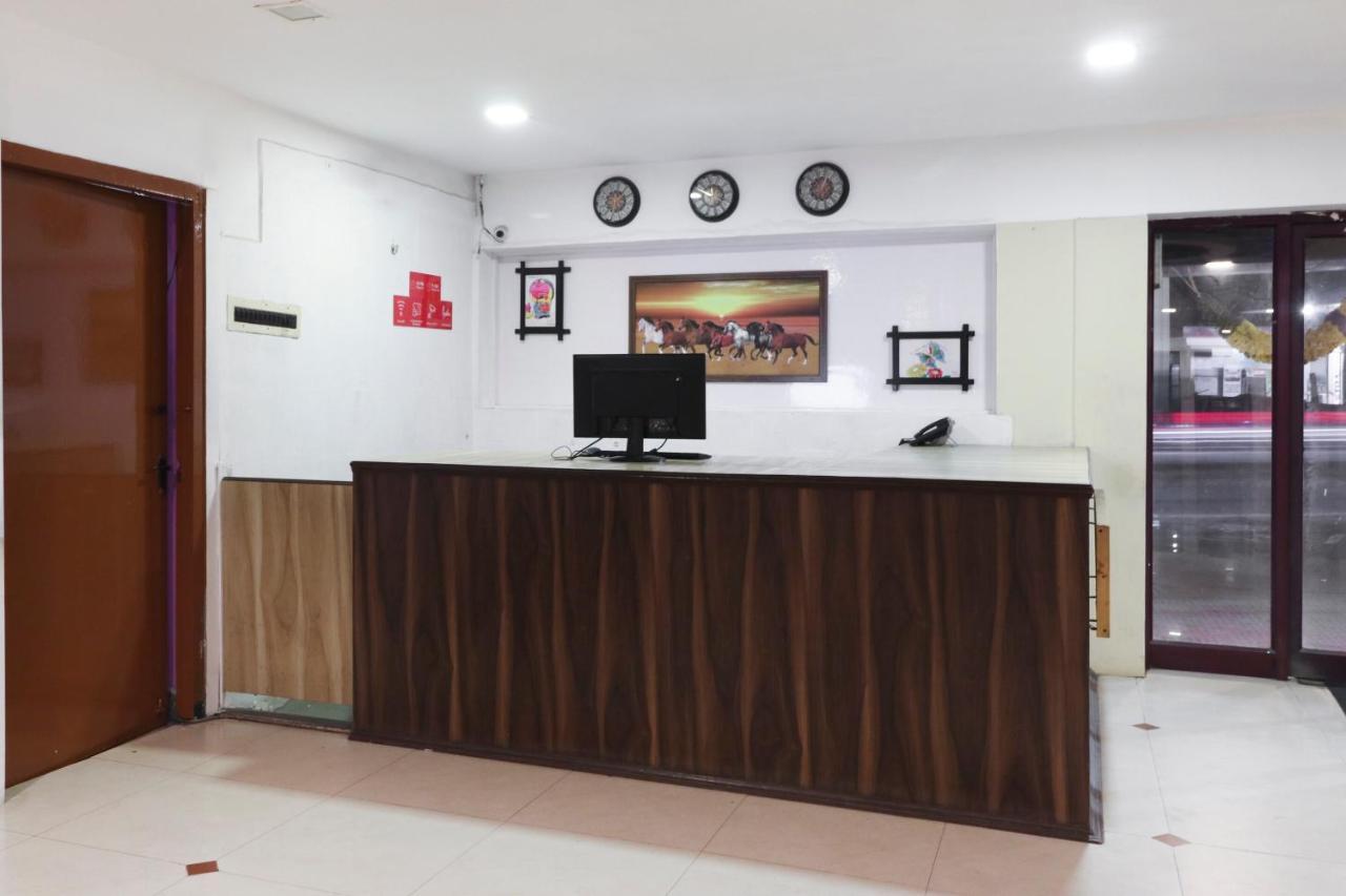 Oyo 45895 Hotel Blue Nile Ченай Екстериор снимка