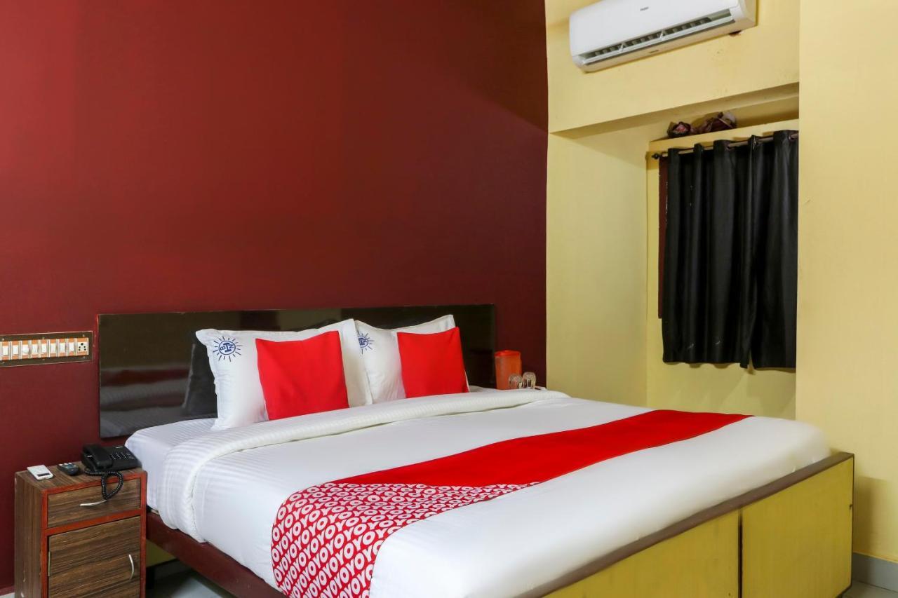 Oyo 45895 Hotel Blue Nile Ченай Екстериор снимка