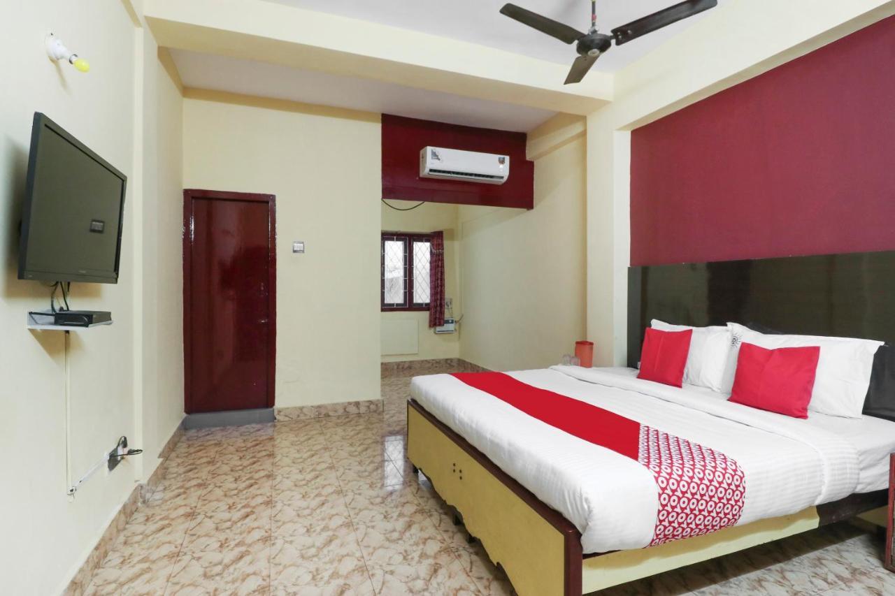 Oyo 45895 Hotel Blue Nile Ченай Екстериор снимка